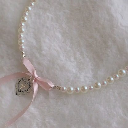 Romantic Imitation Pearl Sweet Bow Pendant Necklace